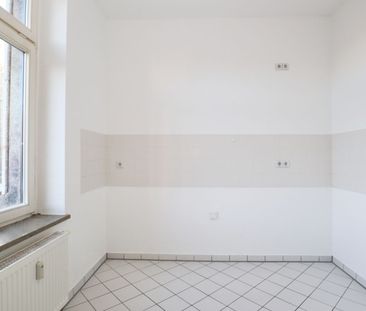 3-Raum Wohnung in Chemnitz • Parkett • Balkon • Wanne • Aufzug • we... - Photo 1