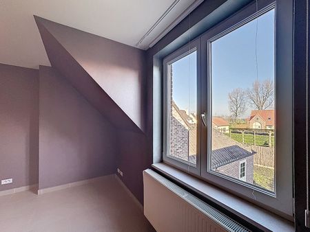 Ruime woning met drie slaapkamers in Ramskapelle. - Foto 5