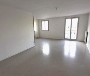 Location Appartement à VOIRON - Photo 6