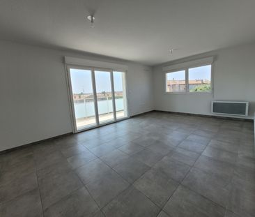Location Appartement 3 pièces 59m² NIMES 30000 - Photo 2