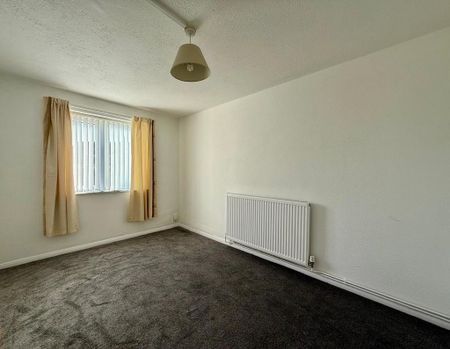 2 bedroom ground floor maisonette to rent - Photo 4