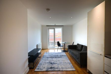 1 bedroom apartment to rent - Photo 2