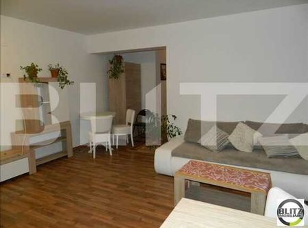 3 camere, 70 mp, imobil nou, garaj, zona strazii Campului - Photo 5