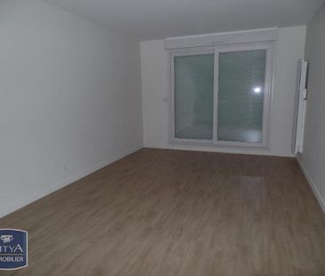 Location Appartement 2 pièces 41m² ARMENTIERES 59280 - Photo 4