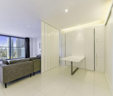 Studio to rent - Photo 1