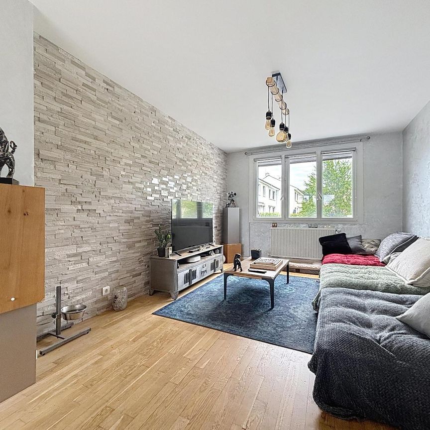 Location Maison 5 pièces 88m² NEUILLY LES DIJON 21800 - Photo 1
