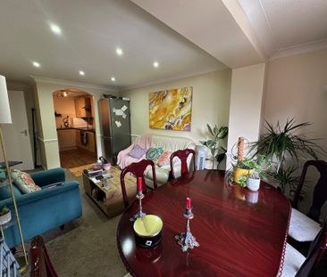 Eleanor Way, Div[Itemprop='Addresslocality'] - Photo 5