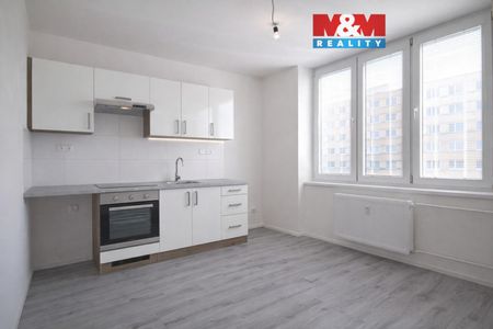Pronájem bytu 1+1 37 m² - Photo 3