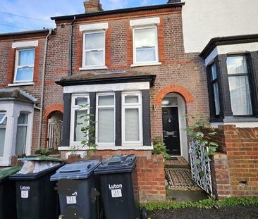 Room in a Shared House, Chiltern Rise, LU1 - Photo 4