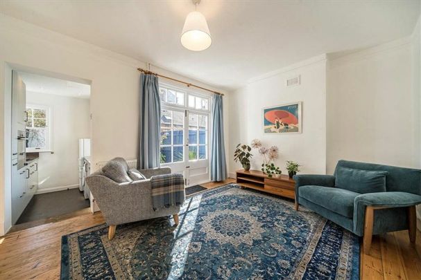 Aquinas Street, Waterloo, SE1 - Photo 1