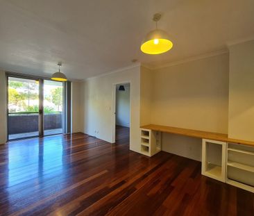 Stylish One-Bedroom Apartment in the Heart of Newtown - Photo 1