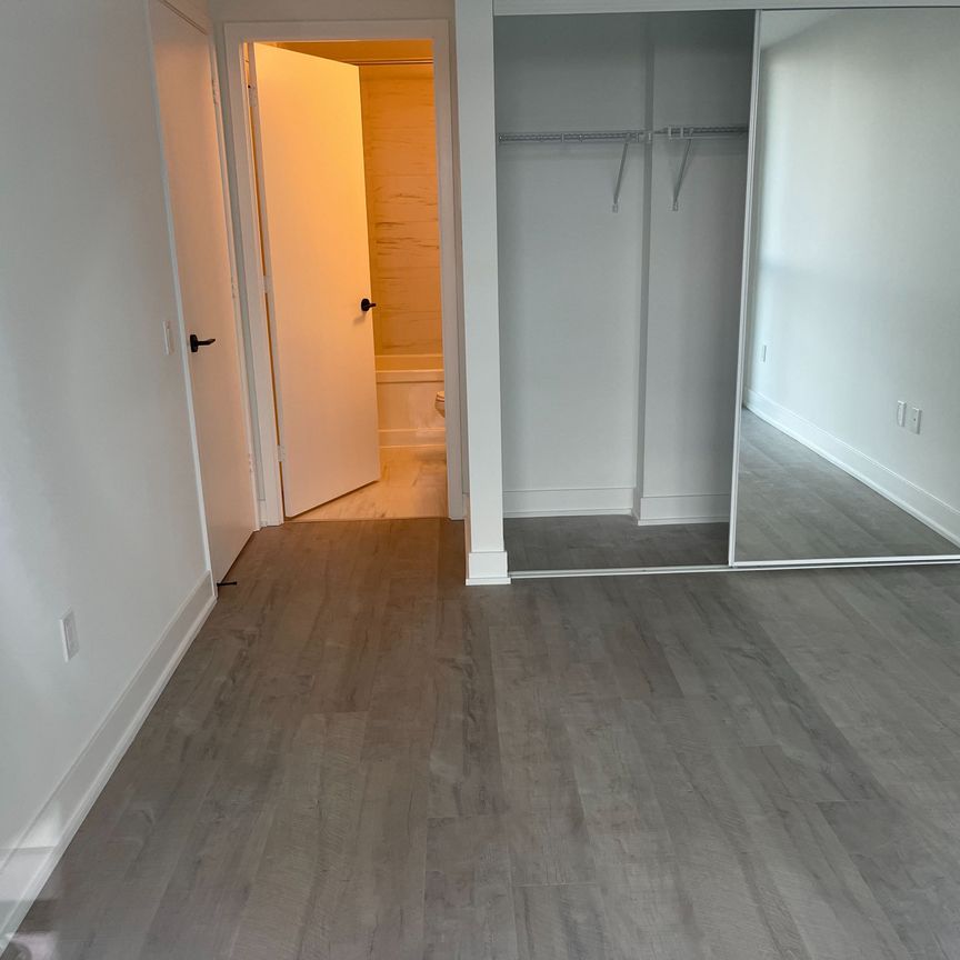 For Lease - 50 George Butchart Drive Unit# 511, Toronto, Ontario - Photo 1