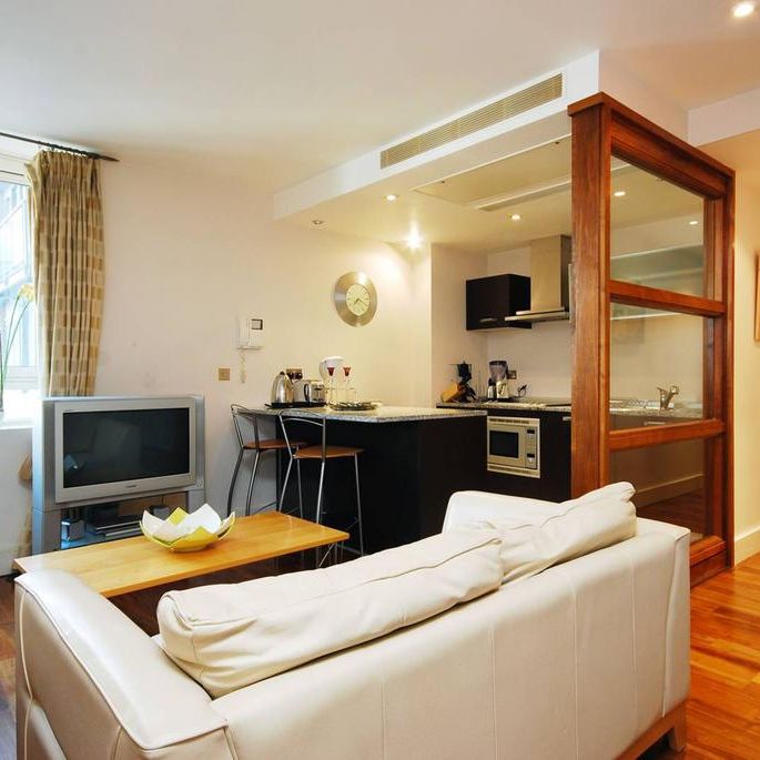 Studio to rent - Photo 1