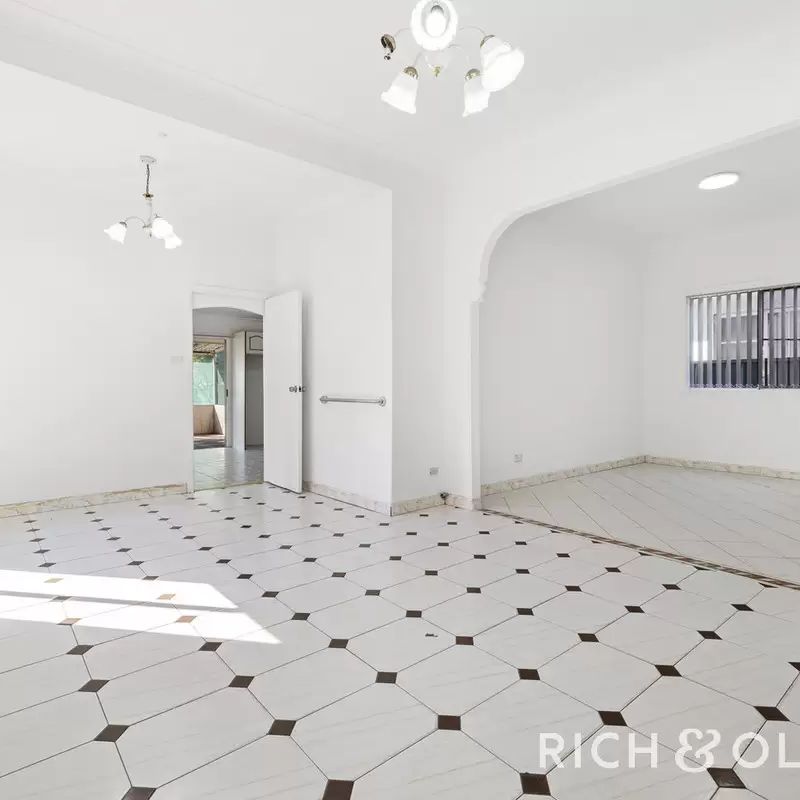 57 Linda Street, Belfield - Photo 1