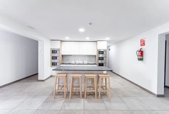 Calle del Arenal, Madrid, Community of Madrid 28013