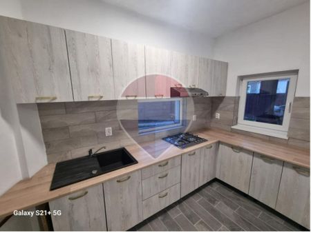 Casă de închiriat–ideală cazare personal muncitor sau familie - Photo 4
