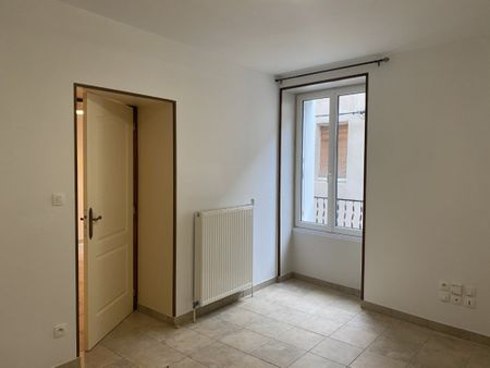 APPARTEMENT T3 A LOUER - Photo 3