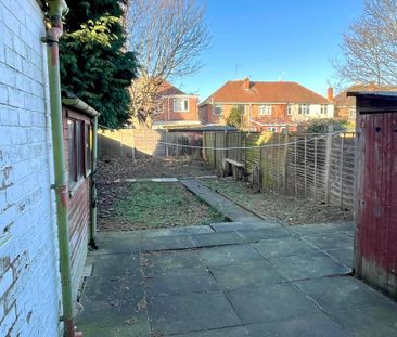 3 bedroom semi-detached house to rent - Photo 5