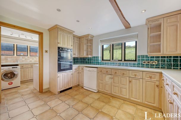 Cherry Street, Duton Hill, Dunmow, Essex, CM6 - Photo 1