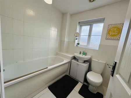 Sargasso Lane, Nuneaton, CV10 - Photo 5