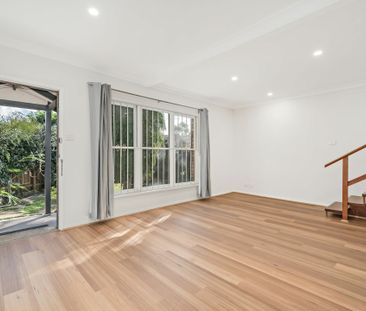 Townhouse In Convenience Location - Photo 1