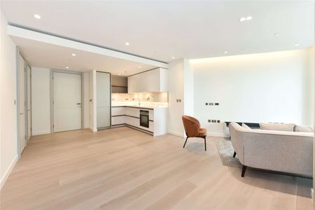 This stunning and ultra modern two bedroom two bathroom apartment set in an exclusive development. - Photo 3