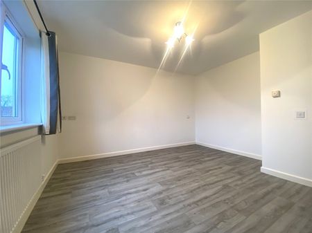 Liberty Place, Bridgwater, Somerset, TA6 - Photo 3