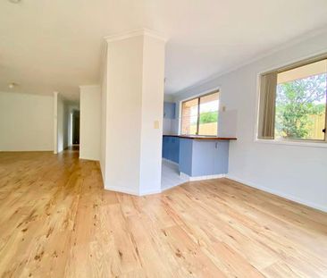 37 Willunga Place, Merrimac, Qld 4226 - Photo 2