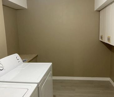 575 College Ave W, Guelph - Photo 3