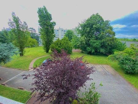 Location Appartement 2 pièces Meublé 51m² STE FOY LES LYON 69110 - Photo 4