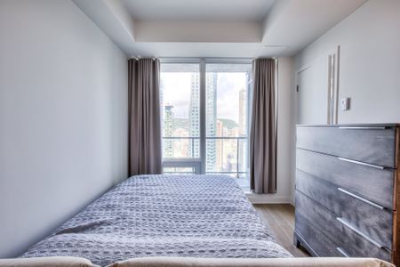 1188 Rue St-Antoine O., Montréal - Photo 3