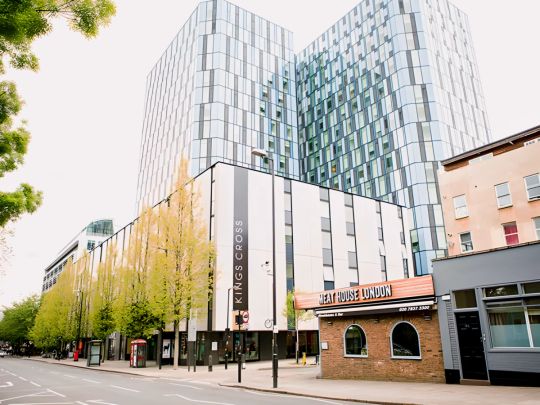 Silver Studio City View Level 7-8 - Photo 1