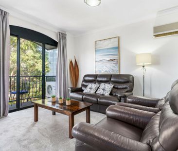 10/11 Regal Place, East Perth - Photo 4
