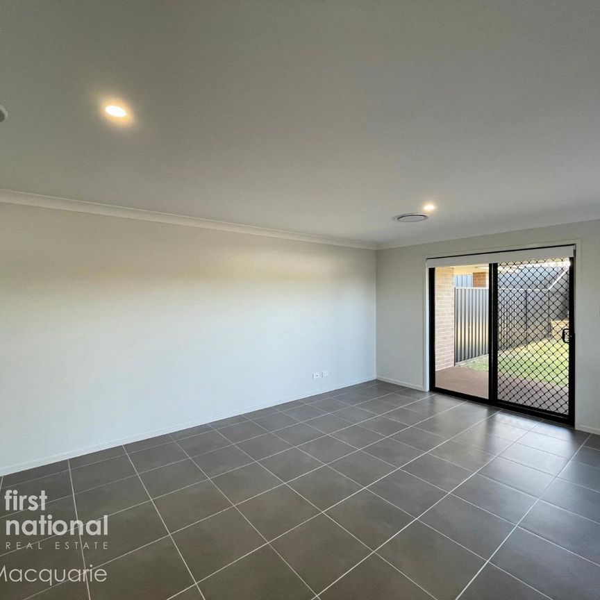 3 Integrity Street, 2285, Cameron Park Nsw - Photo 1