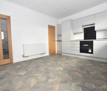 2 bedroom House To Let - Photo 5
