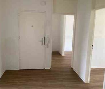 Familien willkommen! 5-Zimmer-Wohnung in Wiesbaden-Delkenheim - Photo 3