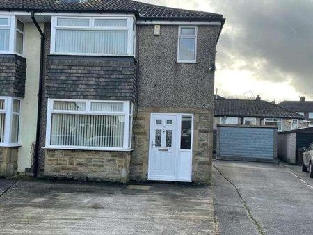 Flockton Close, Bradford, BD4 - Photo 3