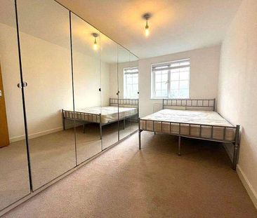 Fairfield Road, Uxbridge, UB8 - Photo 2