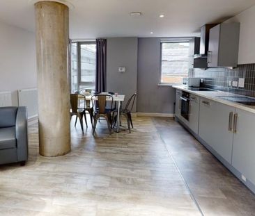 4 bedroom flat share to rent - Photo 2