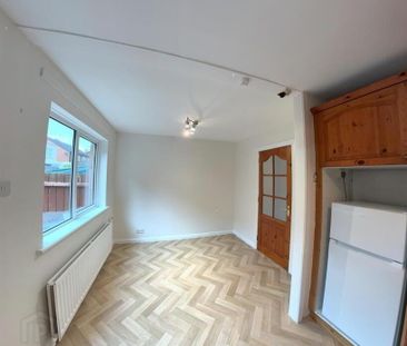 39 Muskett Gardens, Carryduff, Belfast, BT8 8QW - Photo 4