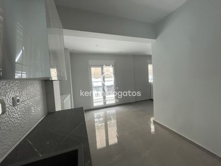 Διαμέρισμα για ενοικίαση Ρήγα Φεραίου (Νεάπολη) - Photo 5
