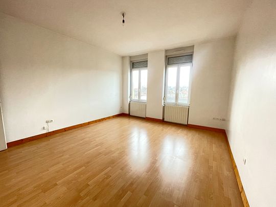 Location Appartement 3 pièces 75m² - Photo 1
