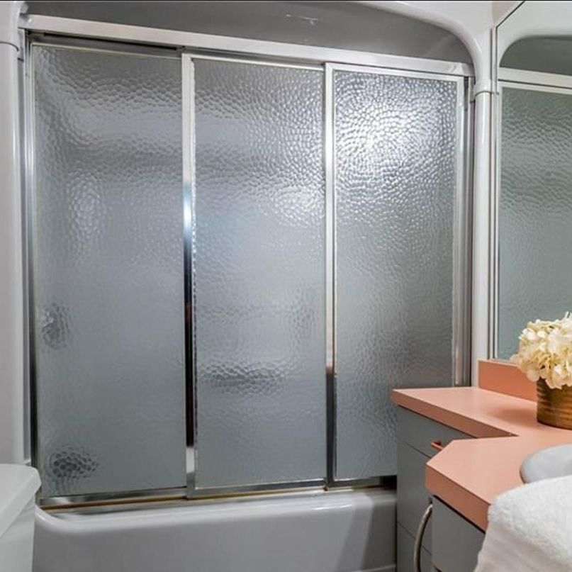 For Lease - 5103 UPPER DUKE Avenue, Niagara Falls, Ontario - Photo 1