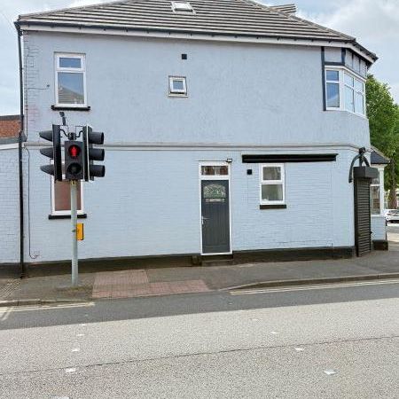 1 bedroom ground floor flat to rent - Photo 1