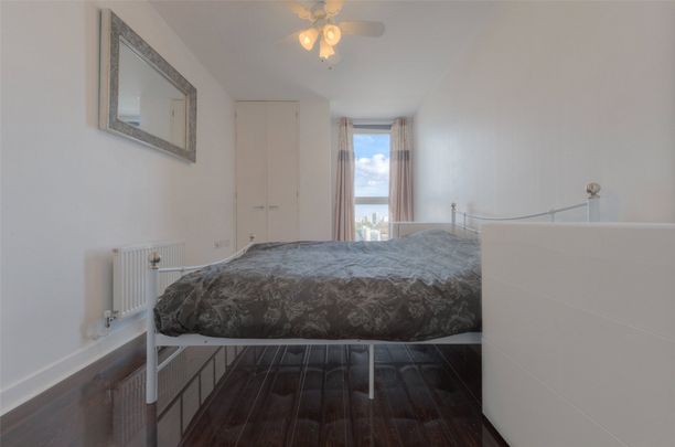 Woods House, Grosvenor Waterside, Chelsea, SW1W 8DF - Photo 1