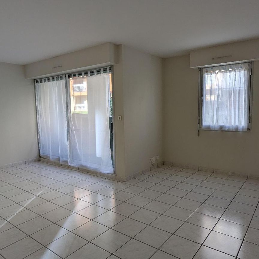 Location Appartement 4 pièces 81m² DIJON 21000 - Photo 1