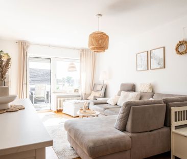 Großzügige Obergeschosswohnung mit tollem Balkon und Garage in Biel... - Photo 2