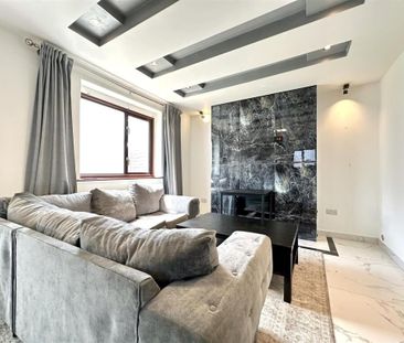 Room in a Shared House, St Alfege Road, SE7 - Photo 2
