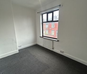 2 Bed Terraced House, Hinde Street, M40 - Photo 1