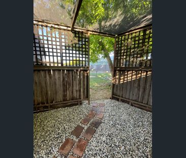 Modern Comfort and Easy Living with Gardener Included - Photo 3